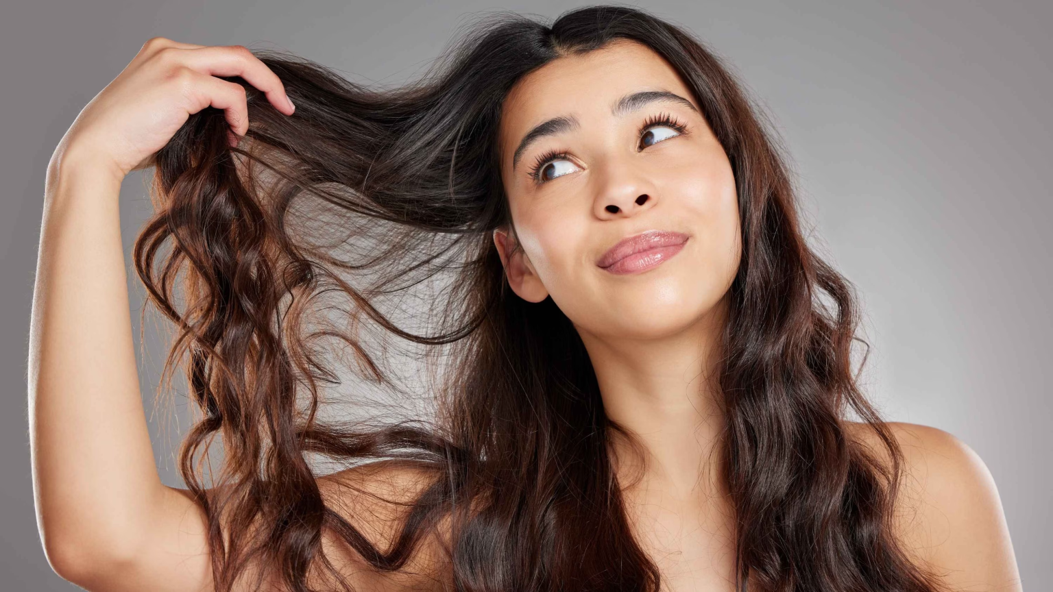 The Ultimate Haircare Routine for Strong, Shiny Hair in 2025