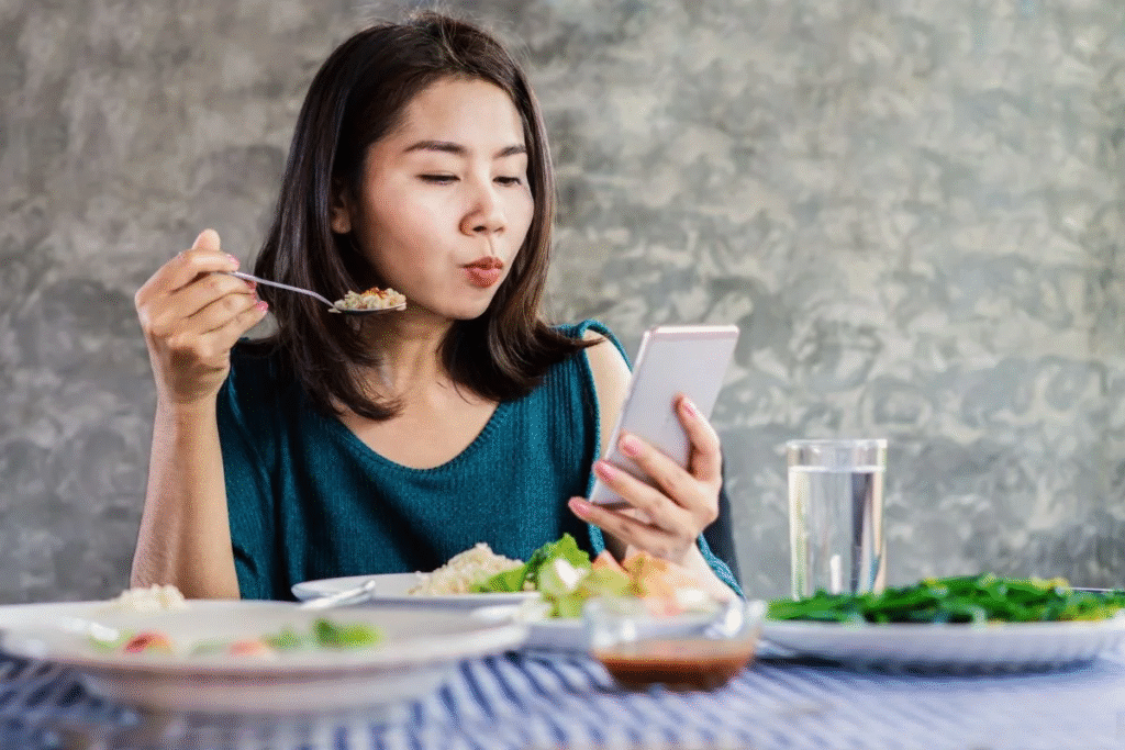 Latest food trends, tasty recipes, and easy meal ideas for 2026 featuring popular dishes and creative homemade food.